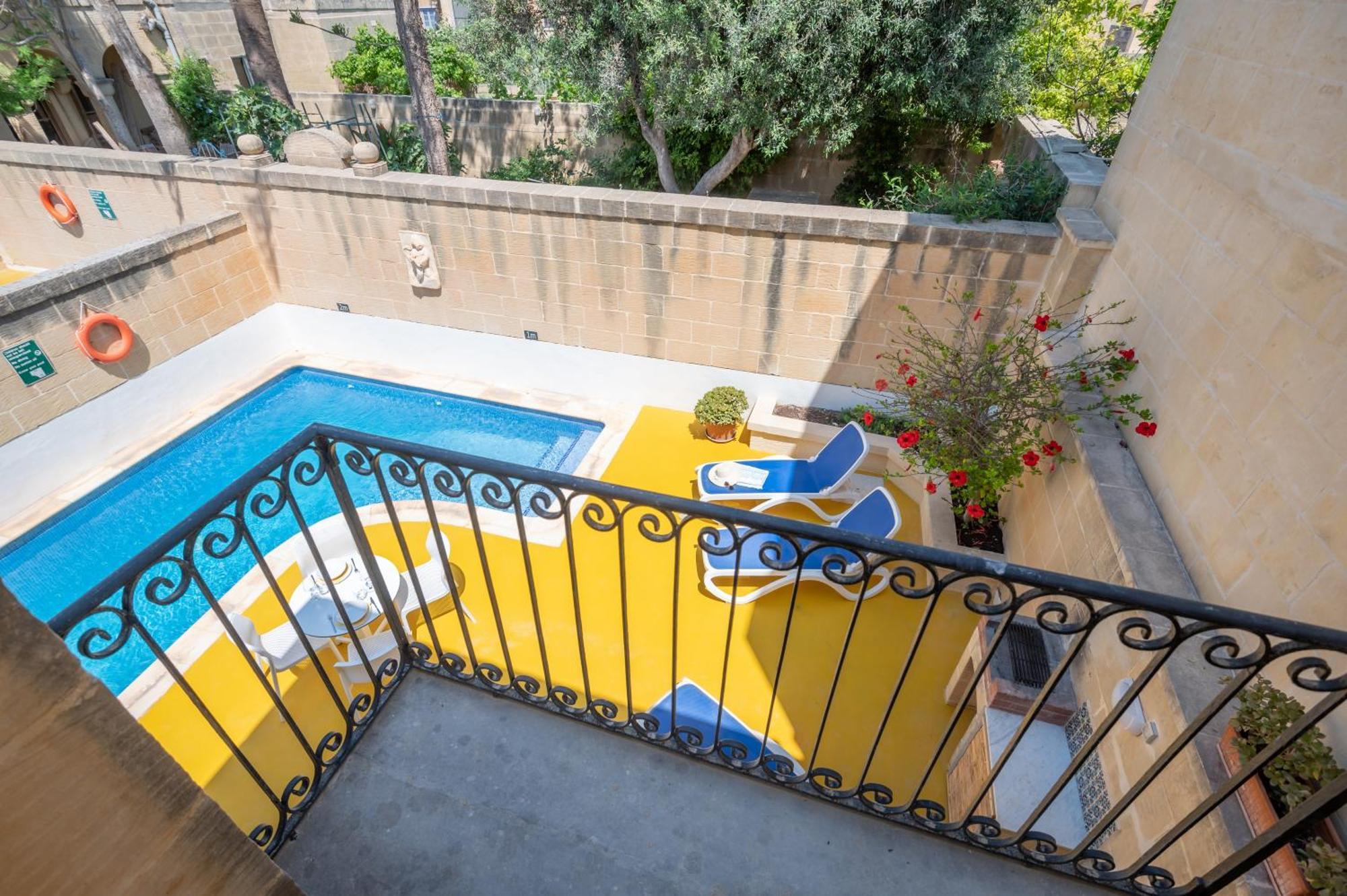 Dar Ta' Mansi Farmhouse With Private Pool Għarb Екстериор снимка